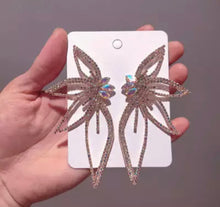 Load image into Gallery viewer, GALLIA GLAM EARRINGS
