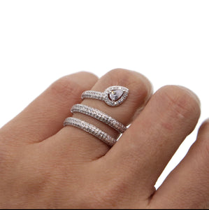 HALLE SWIRL RING