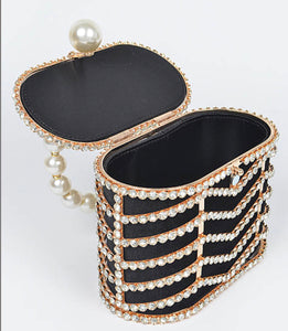 CATALINA PEARL CLUTCH