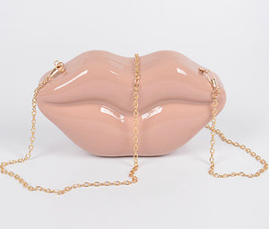 LIPS CLUTCH