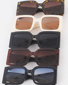 KIM SUNNIES