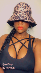 LEOPARD BUCKET HAT