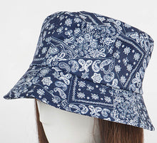 Load image into Gallery viewer, BANDANA BUCKET HAT
