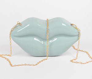 LIPS CLUTCH