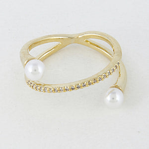 PEARL & GOLD RING