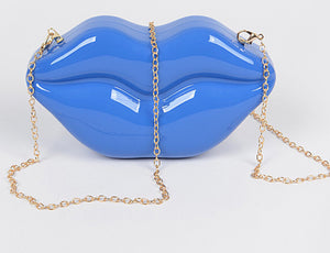 LIPS CLUTCH