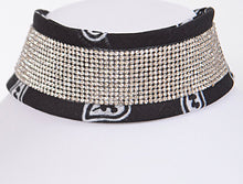 Load image into Gallery viewer, BANDANA HANDMADE GEMS CHOKER
