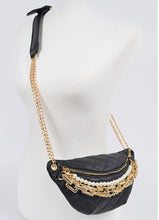 Load image into Gallery viewer, QUILTED CHAIN CROSSBODY
