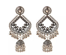 Load image into Gallery viewer, MENDA CHANDELIER EARRINGS
