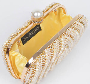 PRETTY PEARL GLAM CLUTCH