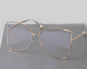 CLASSIC PEARL FRAMES