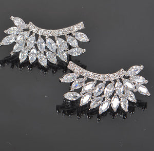 CRYSTAL CLUSTER EARRINGS