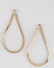 Load image into Gallery viewer, HERRING BONE EARRINGS
