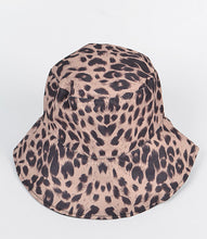 Load image into Gallery viewer, LEOPARD BUCKET HAT
