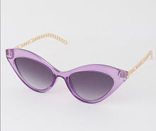 Load image into Gallery viewer, RETRO CATTY SUNNIES
