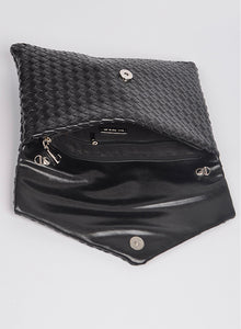 WOVEN CROSSBODY CLUTCH