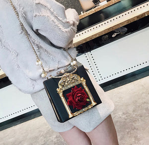 VINTAGE ROSE CLUTCH