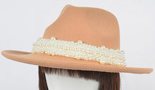 Load image into Gallery viewer, ALBA PEARL HAT
