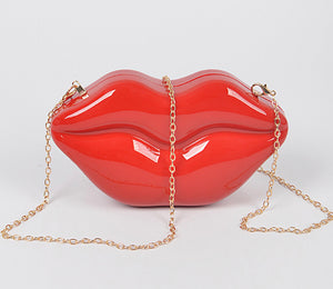 LIPS CLUTCH