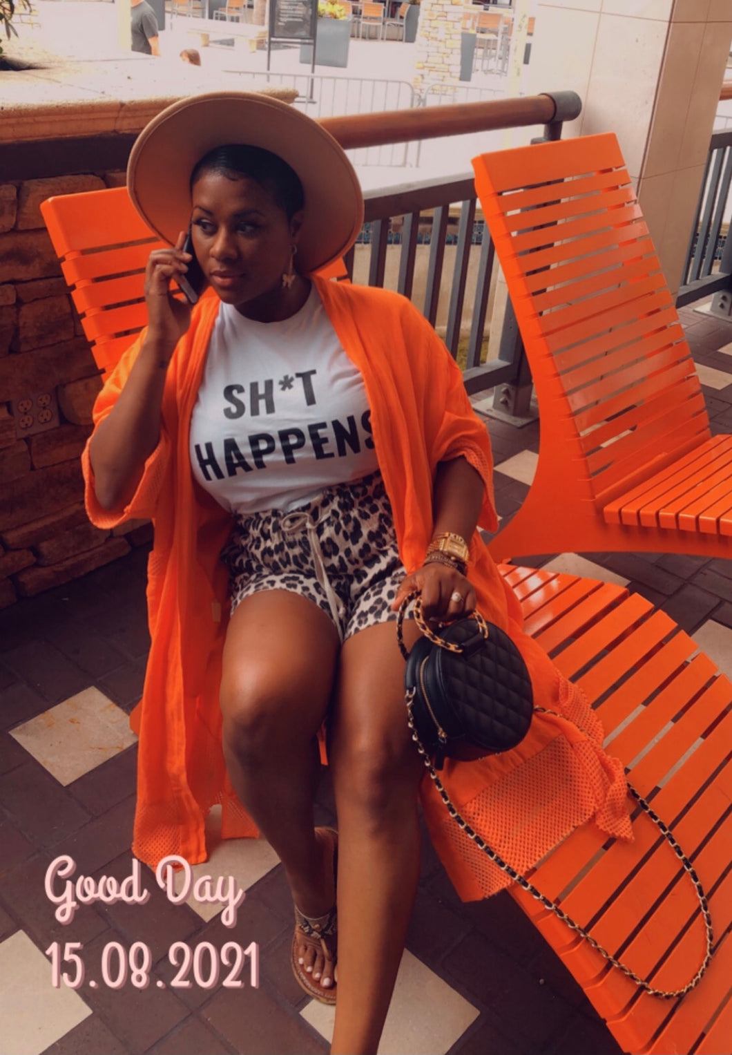 SH#T HAPPENS GRAPHIC