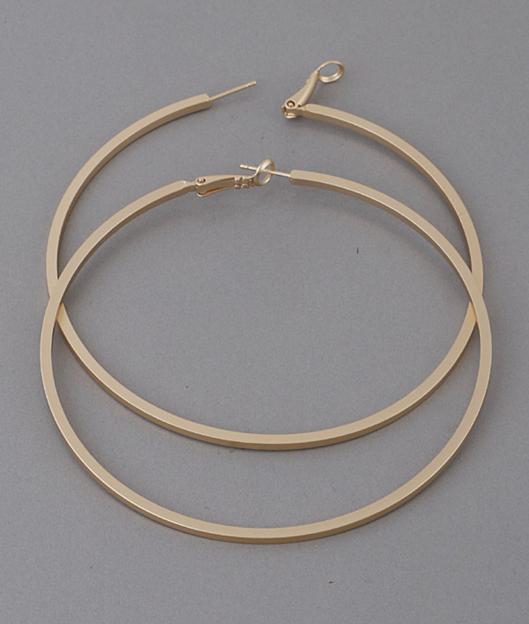 CLASSIC MATTE  HOOPS